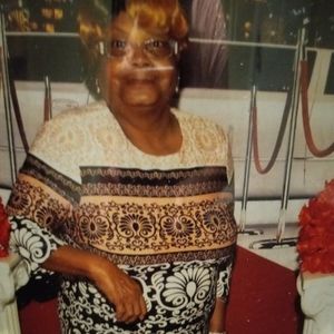 Meet your Posher, Pearl